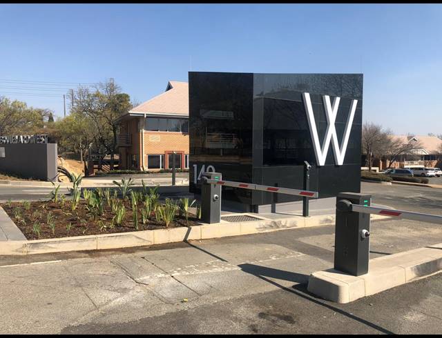 333M² OFFICE TO LET IN WOODMEAD
